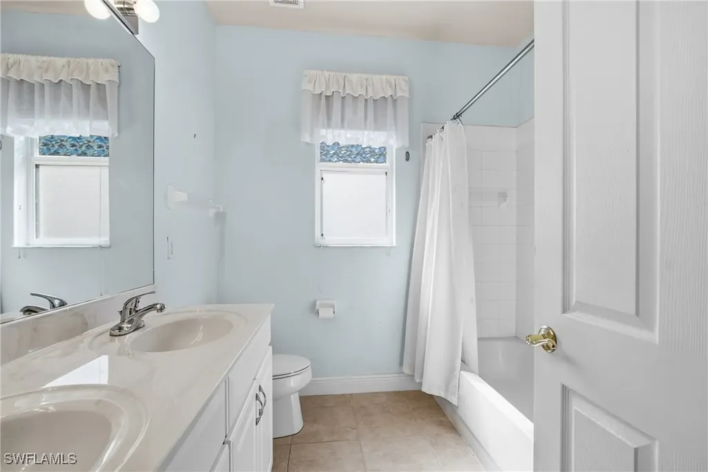 8831 Largo Mar Drive Estero FL 33967