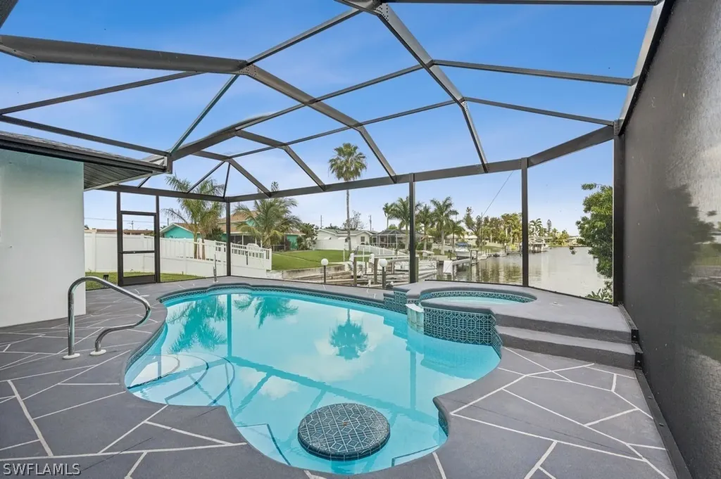 1627 SE 29th Terrace Cape Coral FL 33904