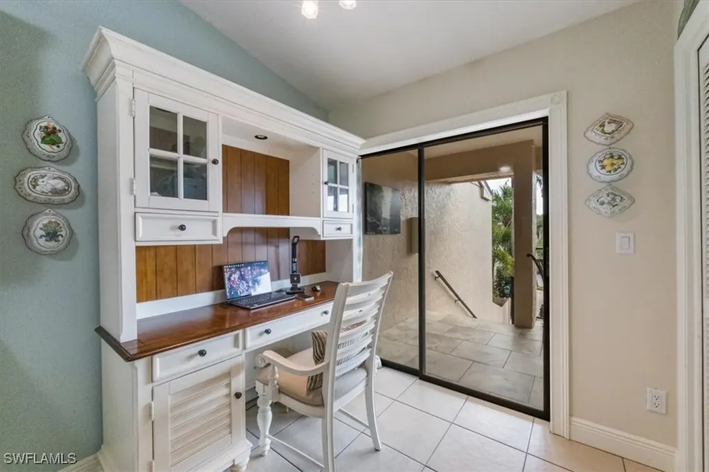 5341 Fox Hollow Drive Naples FL 34104