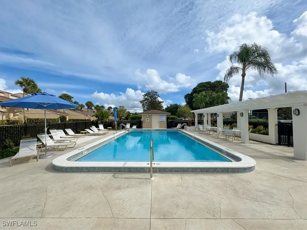 5341 Fox Hollow Drive Naples FL 34104