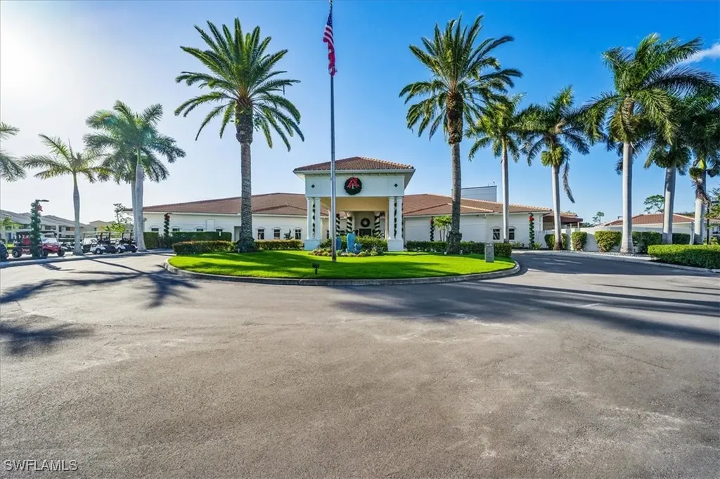 5341 Fox Hollow Drive Naples FL 34104