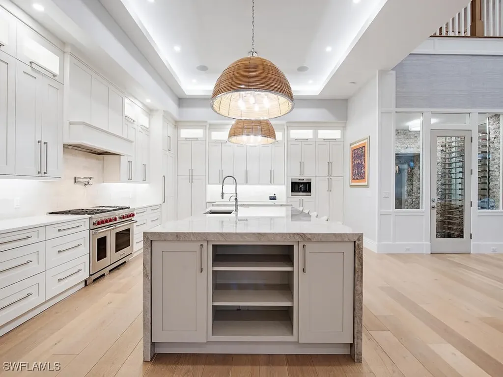 188 West Street Naples FL 34108