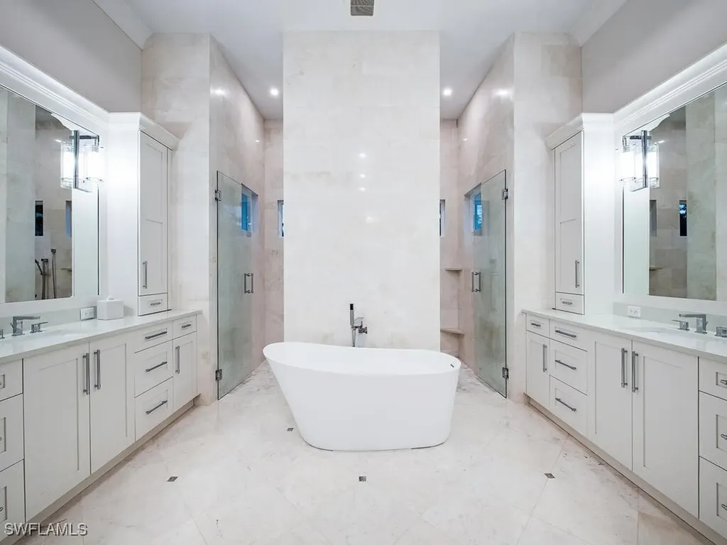 188 West Street Naples FL 34108