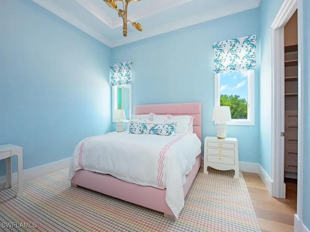 188 West Street Naples FL 34108