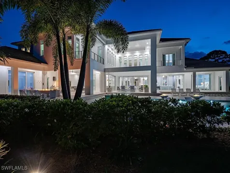 188 West Street Naples FL 34108