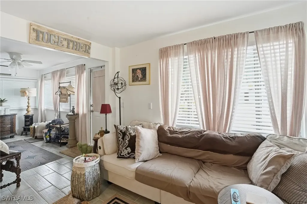 5474 Oak Ridge Avenue Fort Myers Beach FL 33931