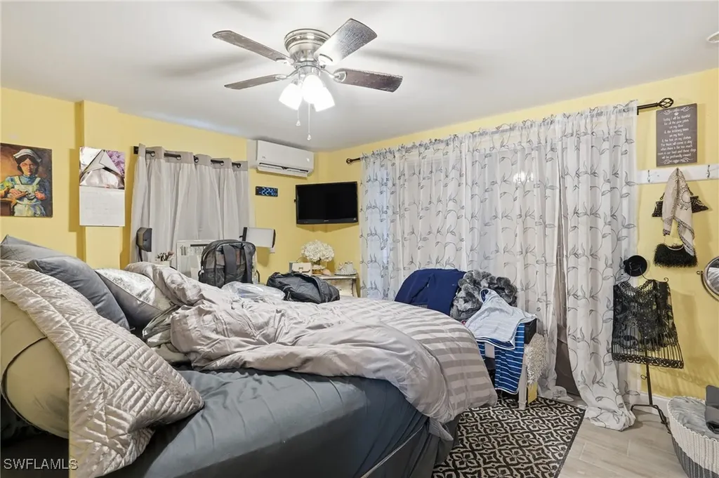 5474 Oak Ridge Avenue Fort Myers Beach FL 33931