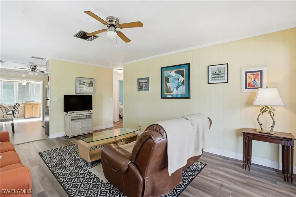 5474 Oak Ridge Avenue Fort Myers Beach FL 33931