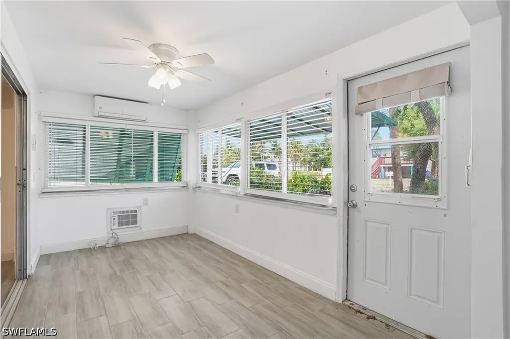 5474 Oak Ridge Avenue Fort Myers Beach FL 33931