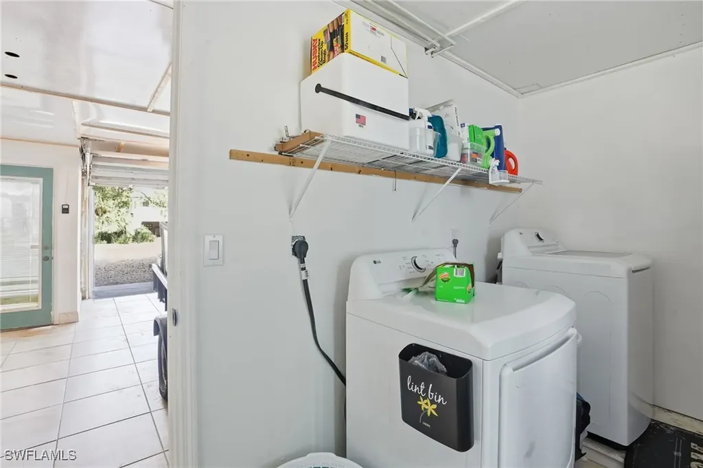 5474 Oak Ridge Avenue Fort Myers Beach FL 33931