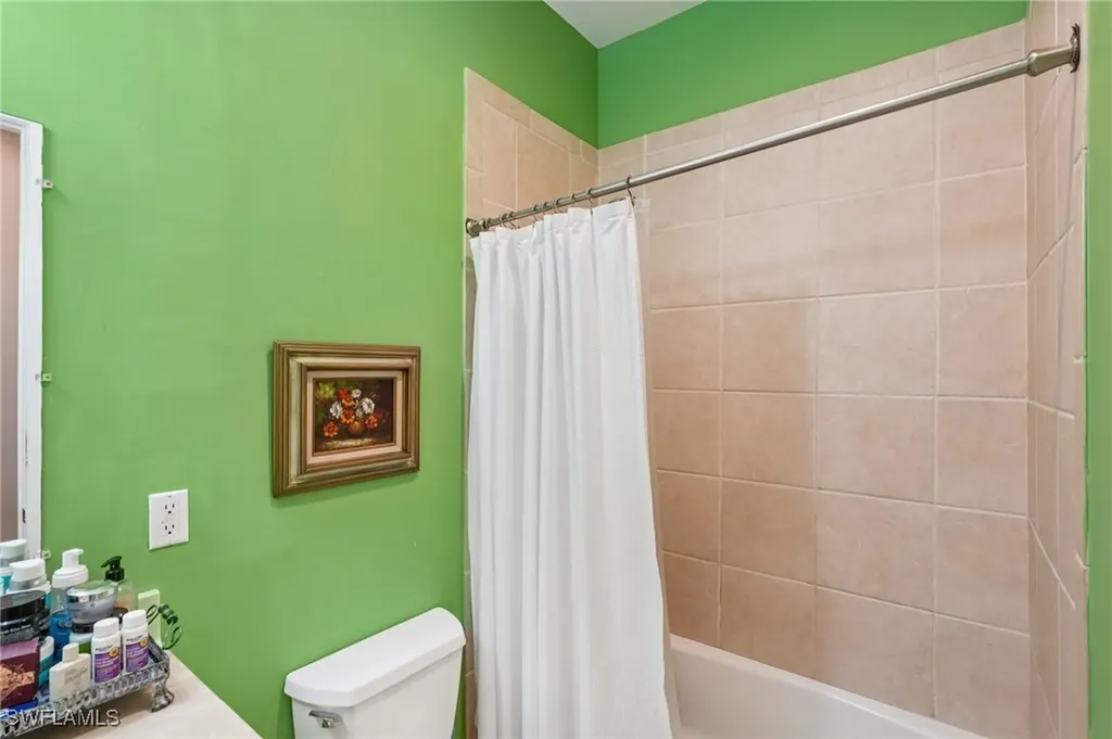 2621 Golden Gate Boulevard W Naples FL 34120