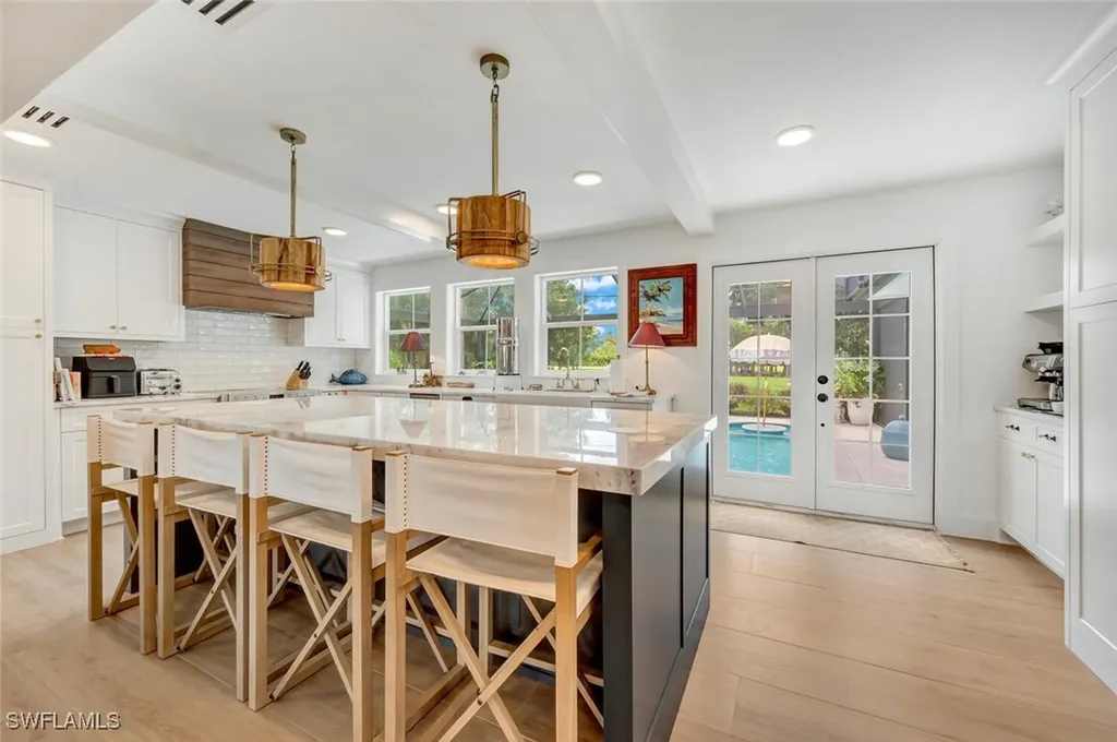 200 Burning Tree Drive Naples FL 34105