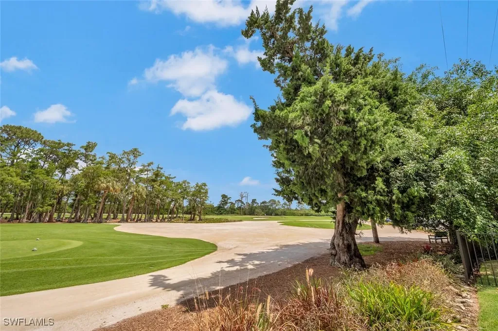 200 Burning Tree Drive Naples FL 34105