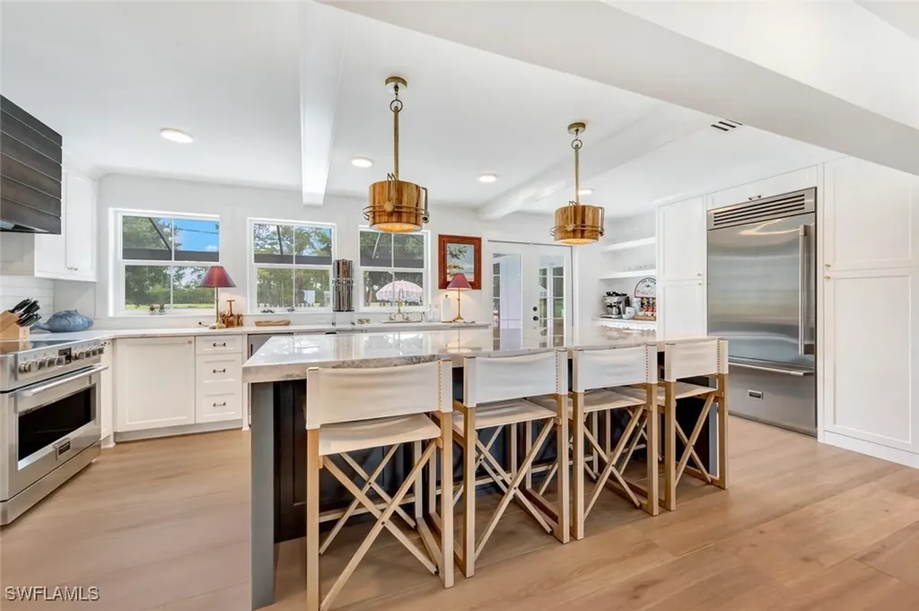 200 Burning Tree Drive Naples FL 34105