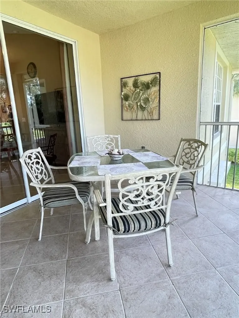 8165 Celeste Drive Naples FL 34113
