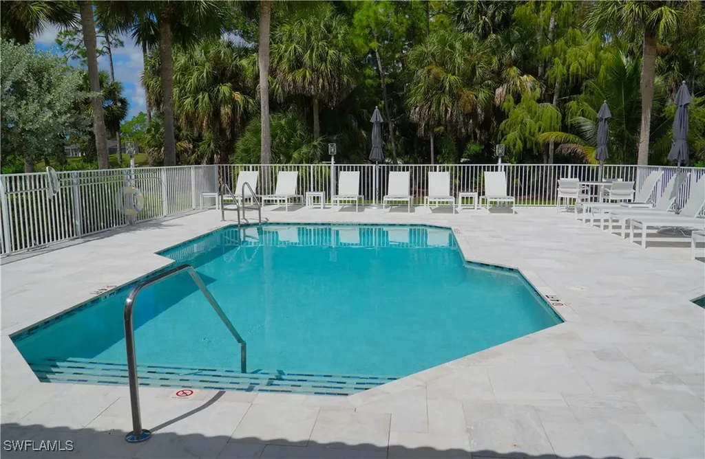 8165 Celeste Drive Naples FL 34113