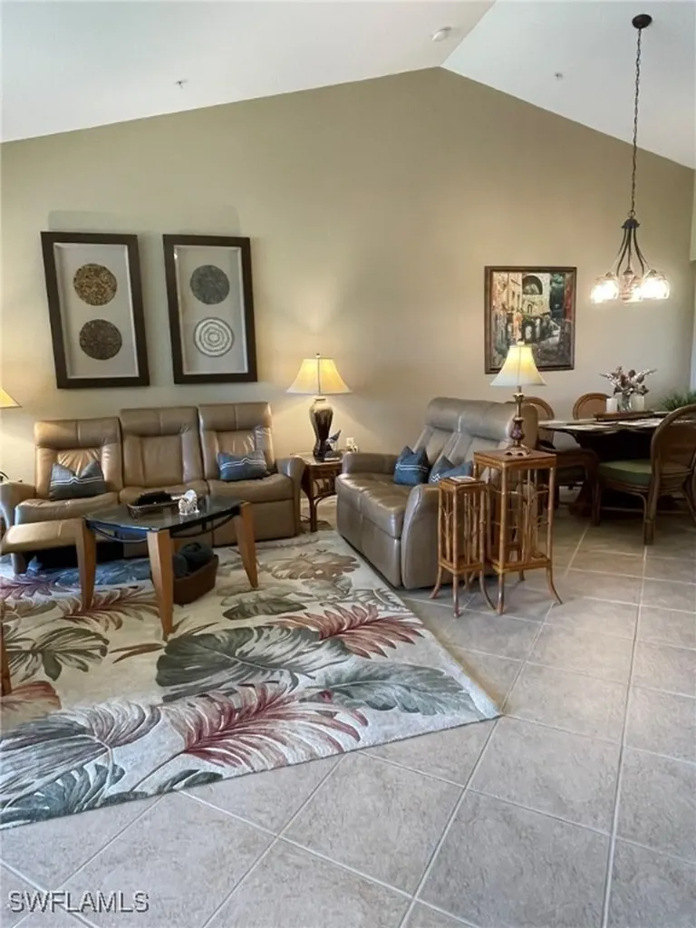 8165 Celeste Drive Naples FL 34113