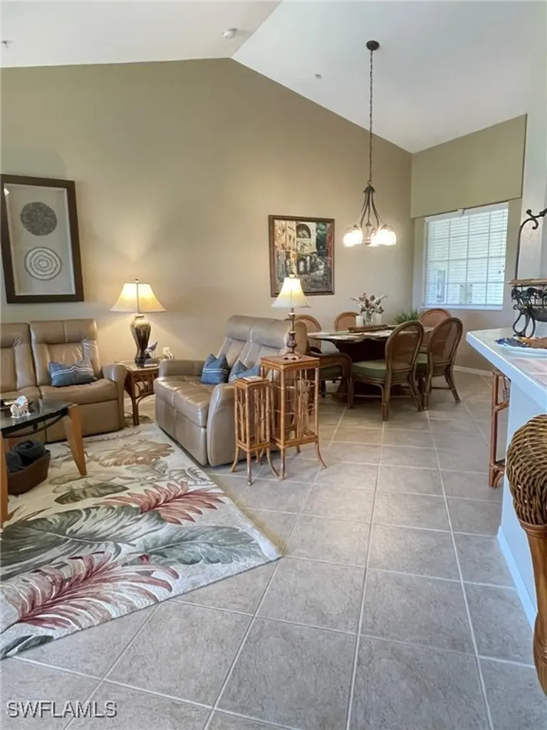 8165 Celeste Drive Naples FL 34113