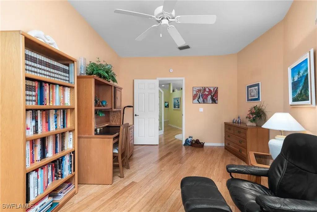 455 Crossfield Circle Naples FL 34104