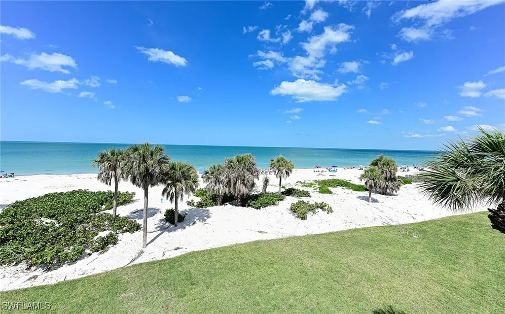 143 Barefoot Circle Bonita Springs FL 34134