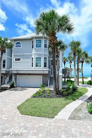 143 Barefoot Circle Bonita Springs FL 34134