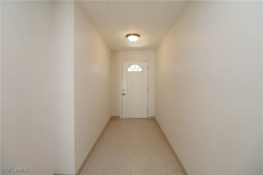 615 108th Avenue N Naples FL 34108