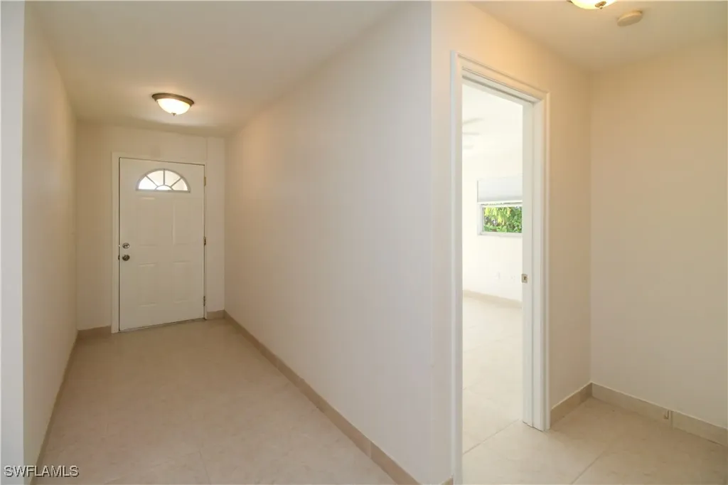 615 108th Avenue N Naples FL 34108