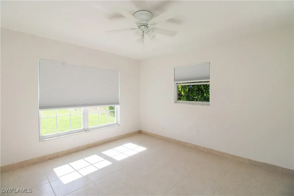 615 108th Avenue N Naples FL 34108