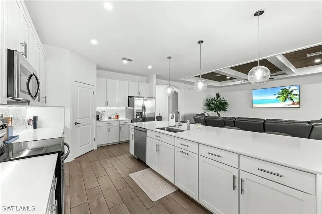 1465 Birdie Drive Naples FL 34120