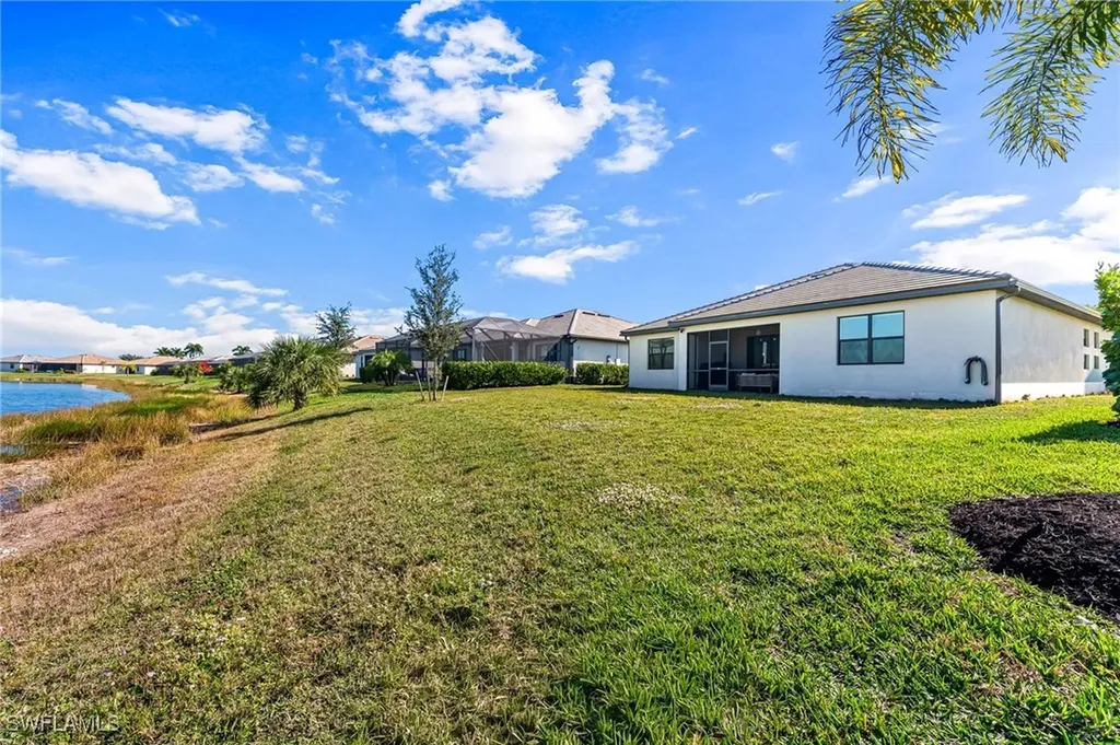 1465 Birdie Drive Naples FL 34120