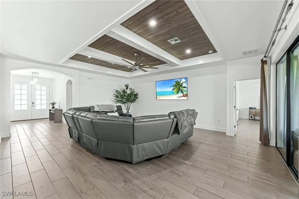 1465 Birdie Drive Naples FL 34120