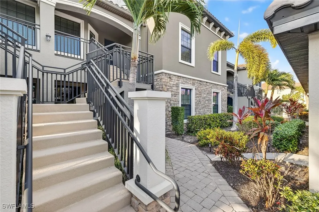 9419 Benvenuto Court Naples FL 34119