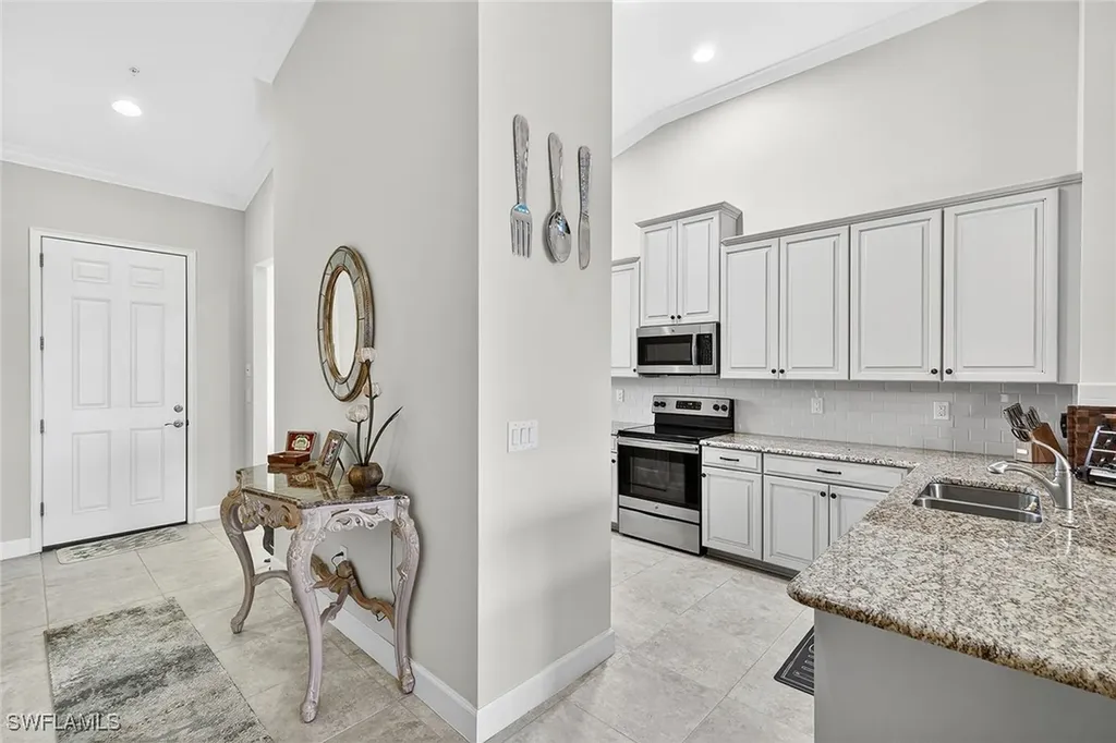 9419 Benvenuto Court Naples FL 34119