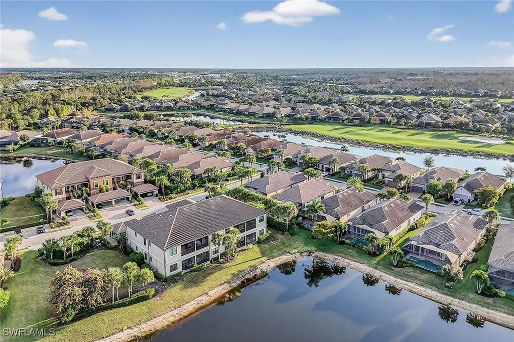 9419 Benvenuto Court Naples FL 34119