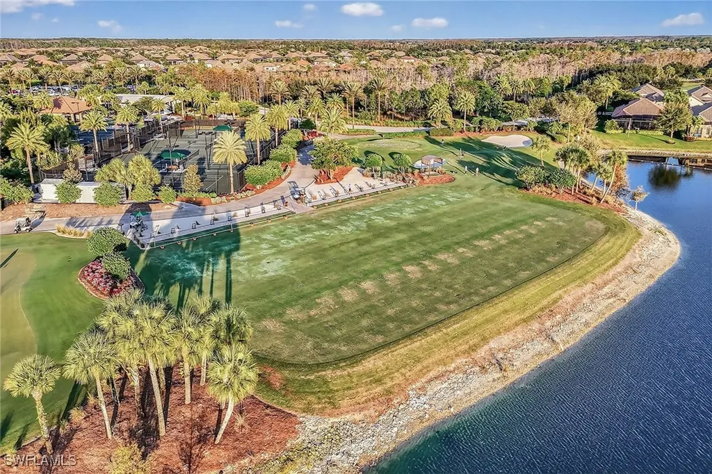 9419 Benvenuto Court Naples FL 34119