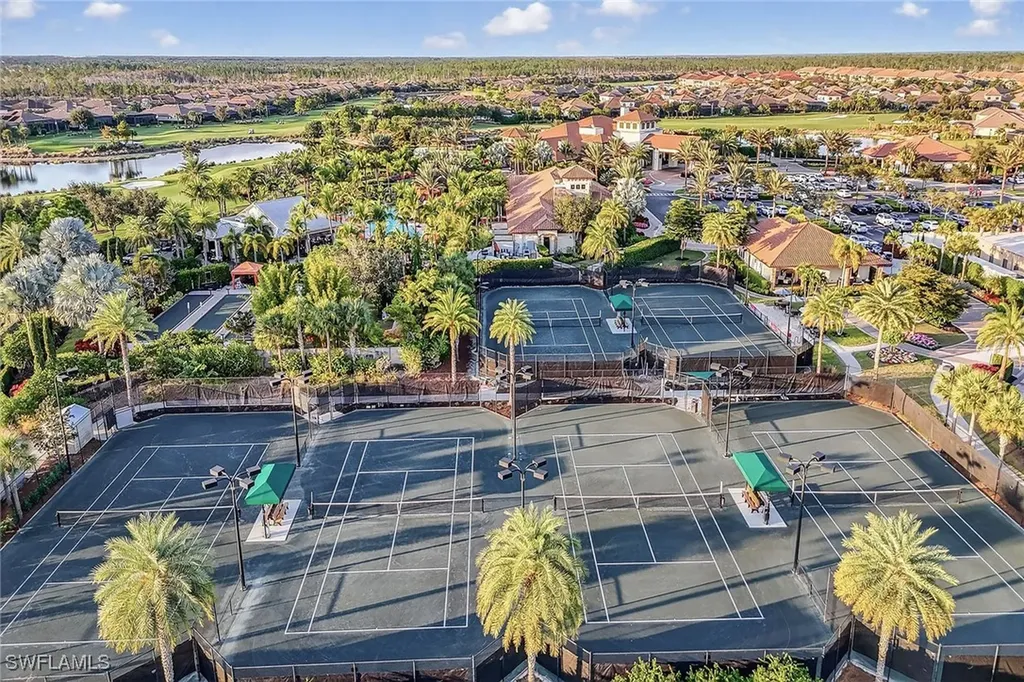 9419 Benvenuto Court Naples FL 34119