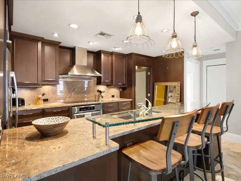 292 14th Avenue S Naples FL 34102