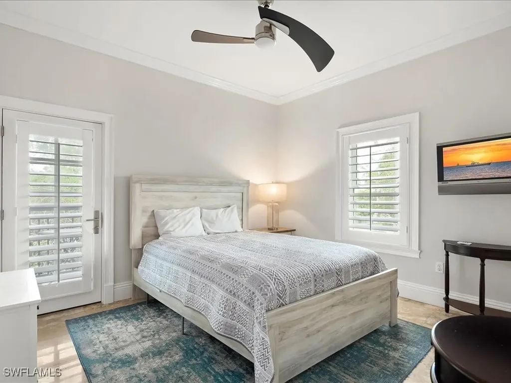 292 14th Avenue S Naples FL 34102