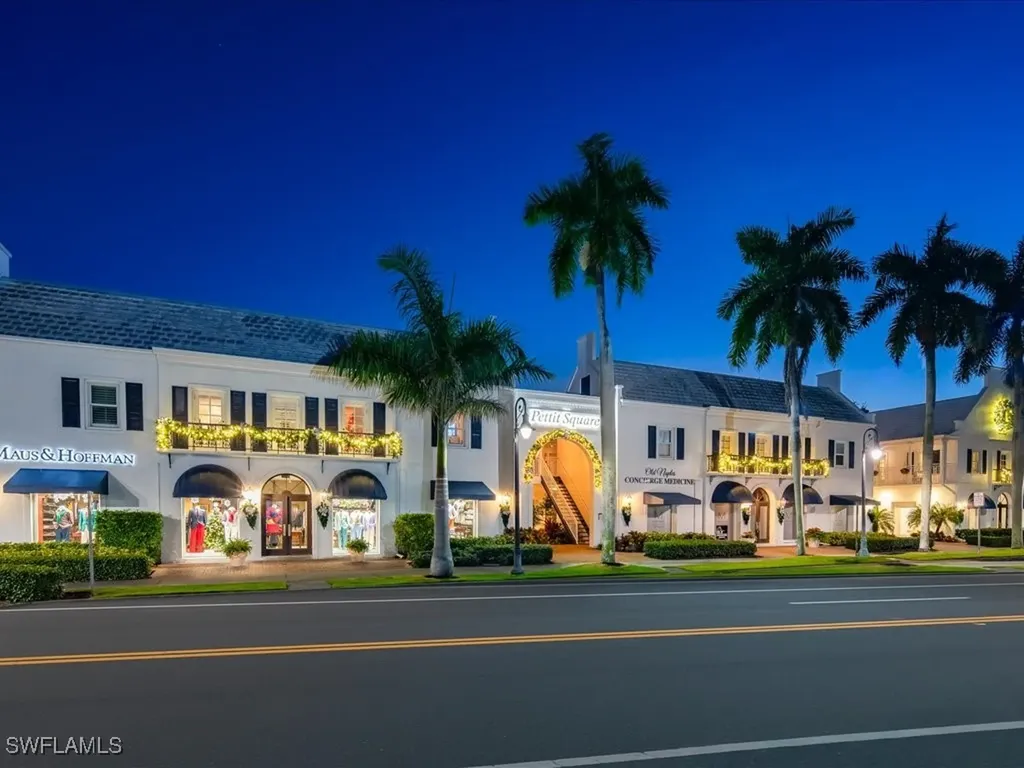 292 14th Avenue S Naples FL 34102