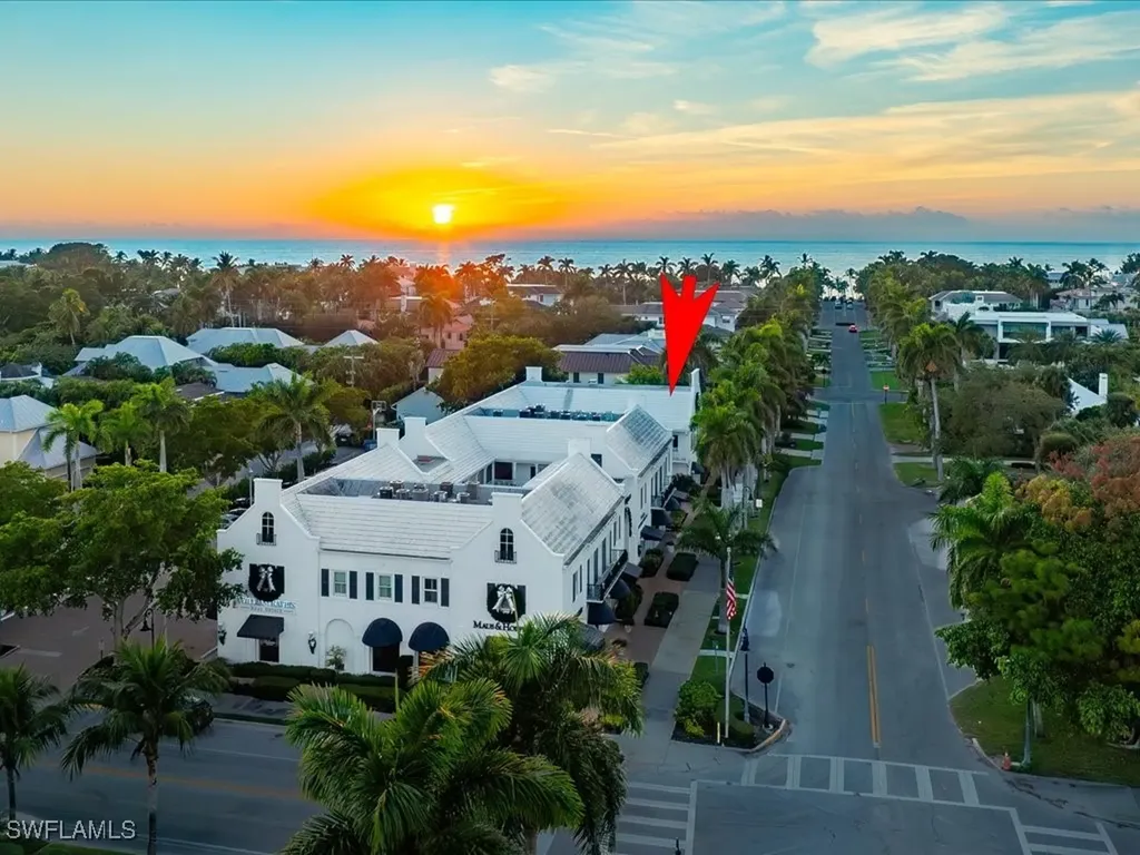 292 14th Avenue S Naples FL 34102