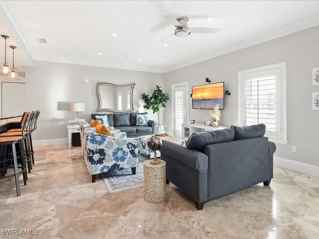 292 14th Avenue S Naples FL 34102