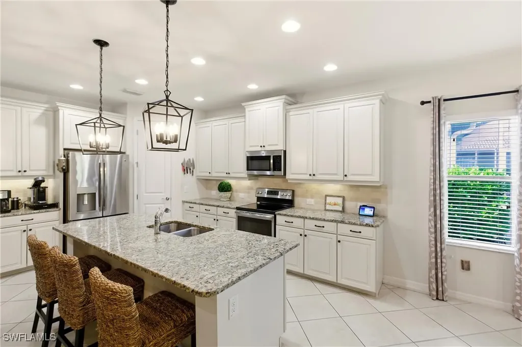 14503 Manchester Drive Naples FL 34114