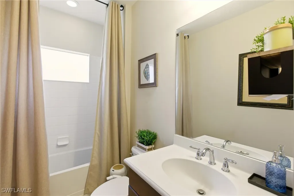 14503 Manchester Drive Naples FL 34114