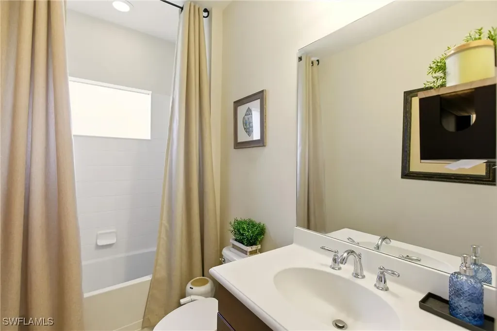 14503 Manchester Drive Naples FL 34114
