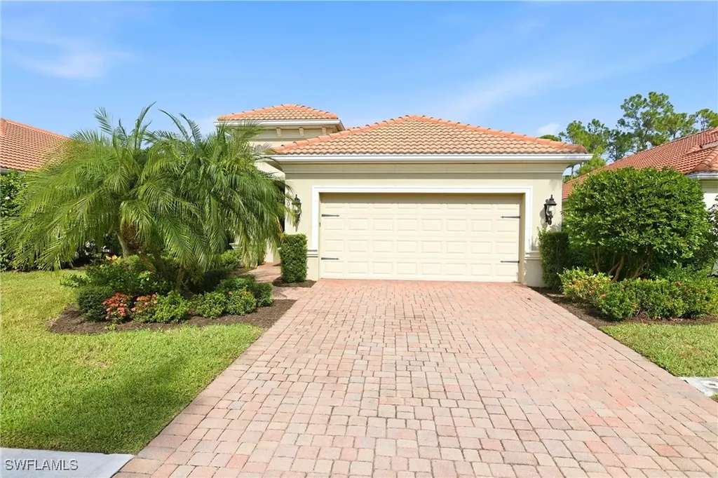 14503 Manchester Drive Naples FL 34114