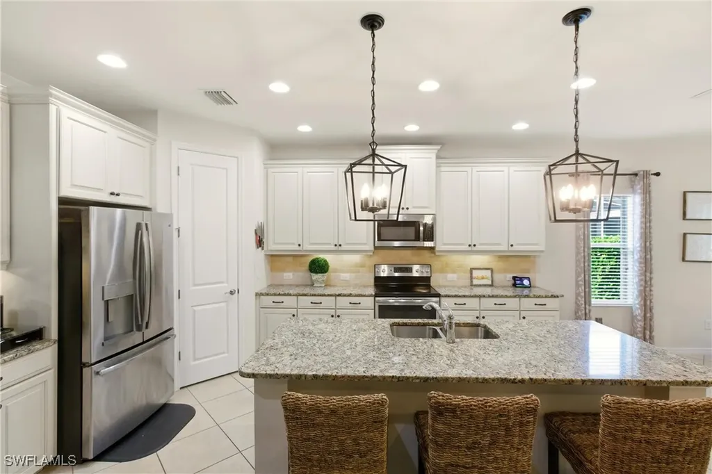 14503 Manchester Drive Naples FL 34114
