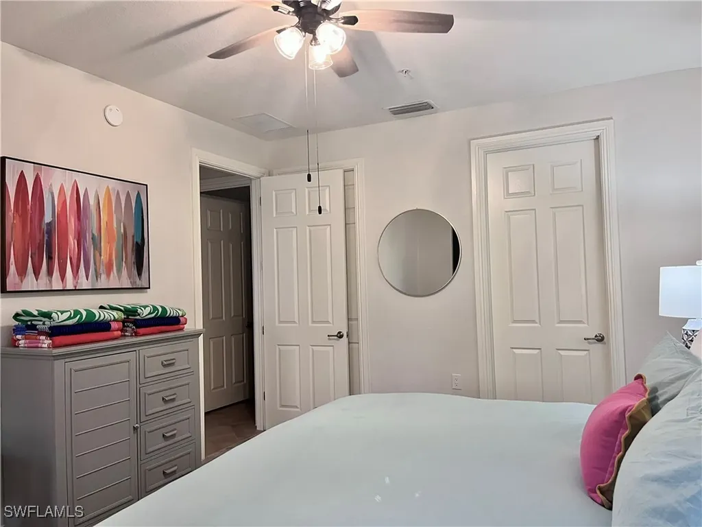 9092 Chula Vista Street Naples FL 34113