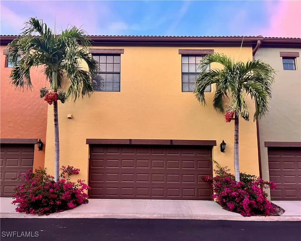 9092 Chula Vista Street Naples FL 34113