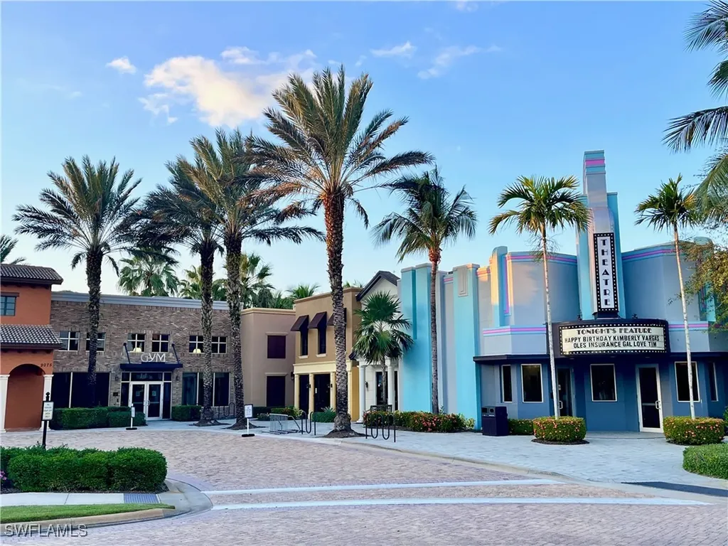 9092 Chula Vista Street Naples FL 34113