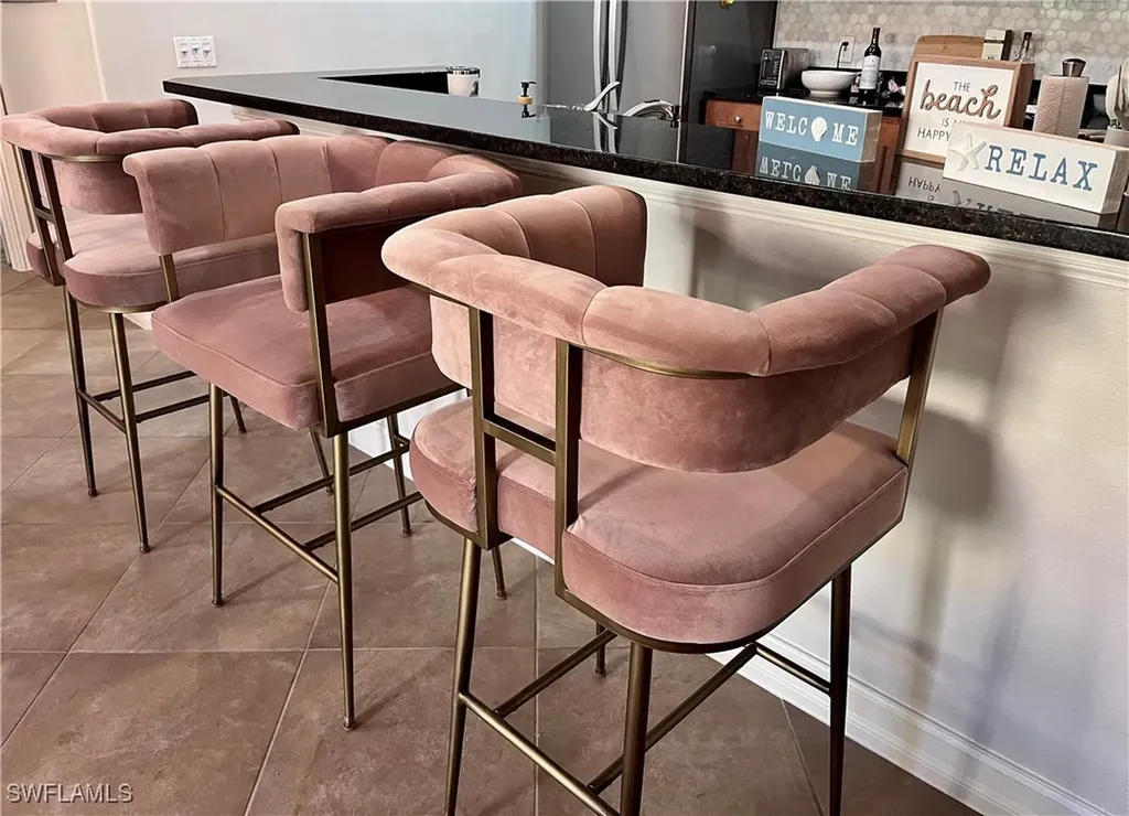 9092 Chula Vista Street Naples FL 34113
